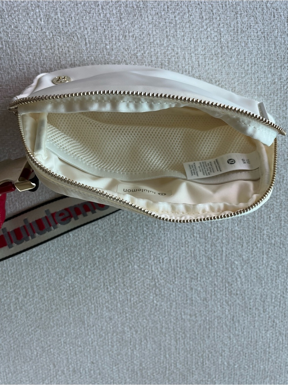 lululemon athletica White Crossbody with Red Accent Strap